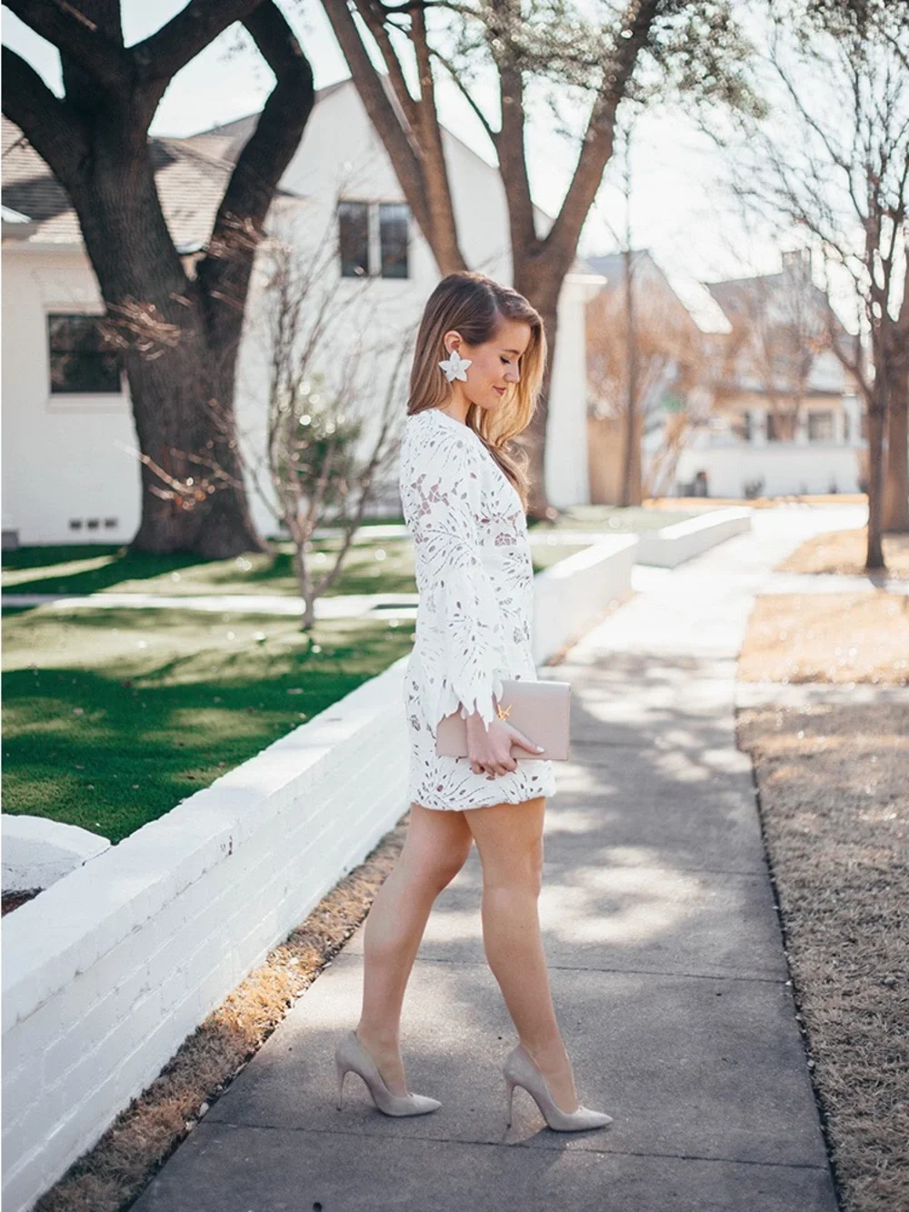Dress the Population White Floral Cutout Bell Sleeve Mini Dress Cocktail Bridal